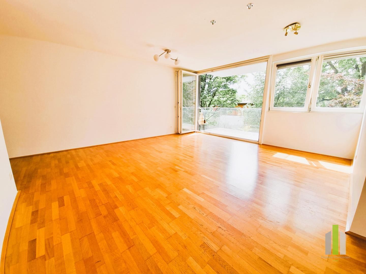 Erstklassiges Wohnen in Parsch - 3 Zimmer, Balkon, TG & mehr