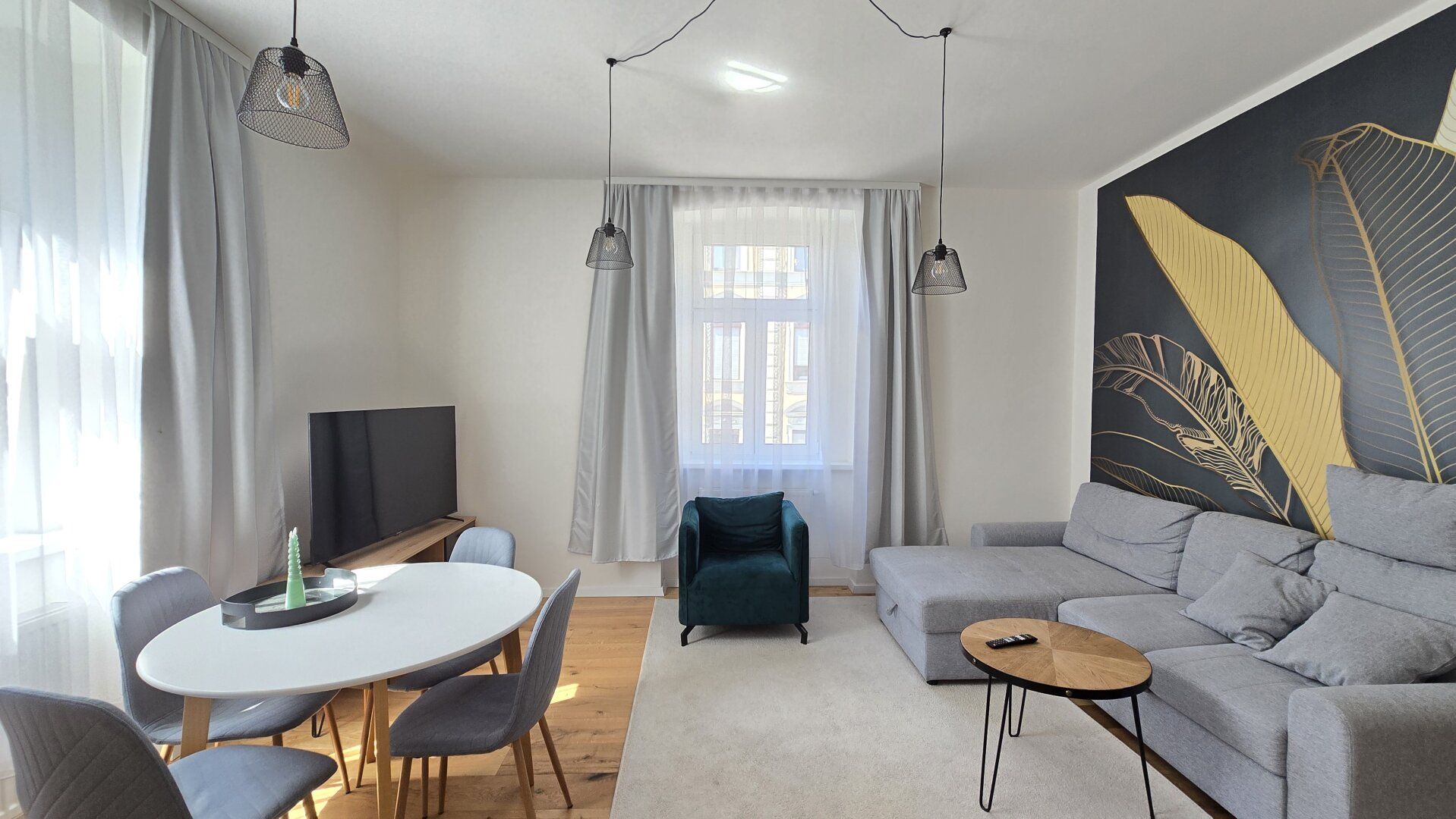Neusanierte zwei Zimmerwohnung