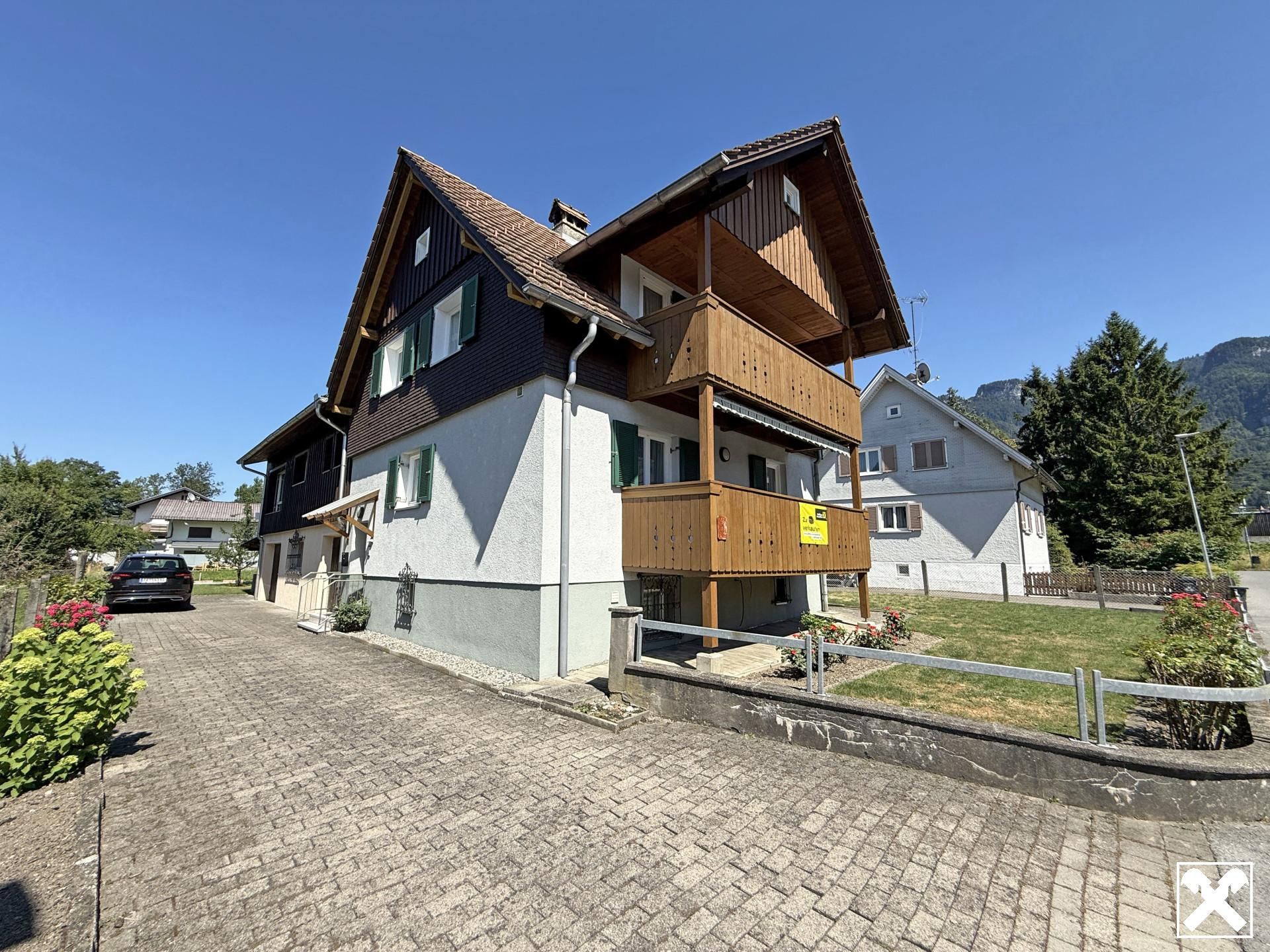 Maja, 164 m², krunt 675 m²