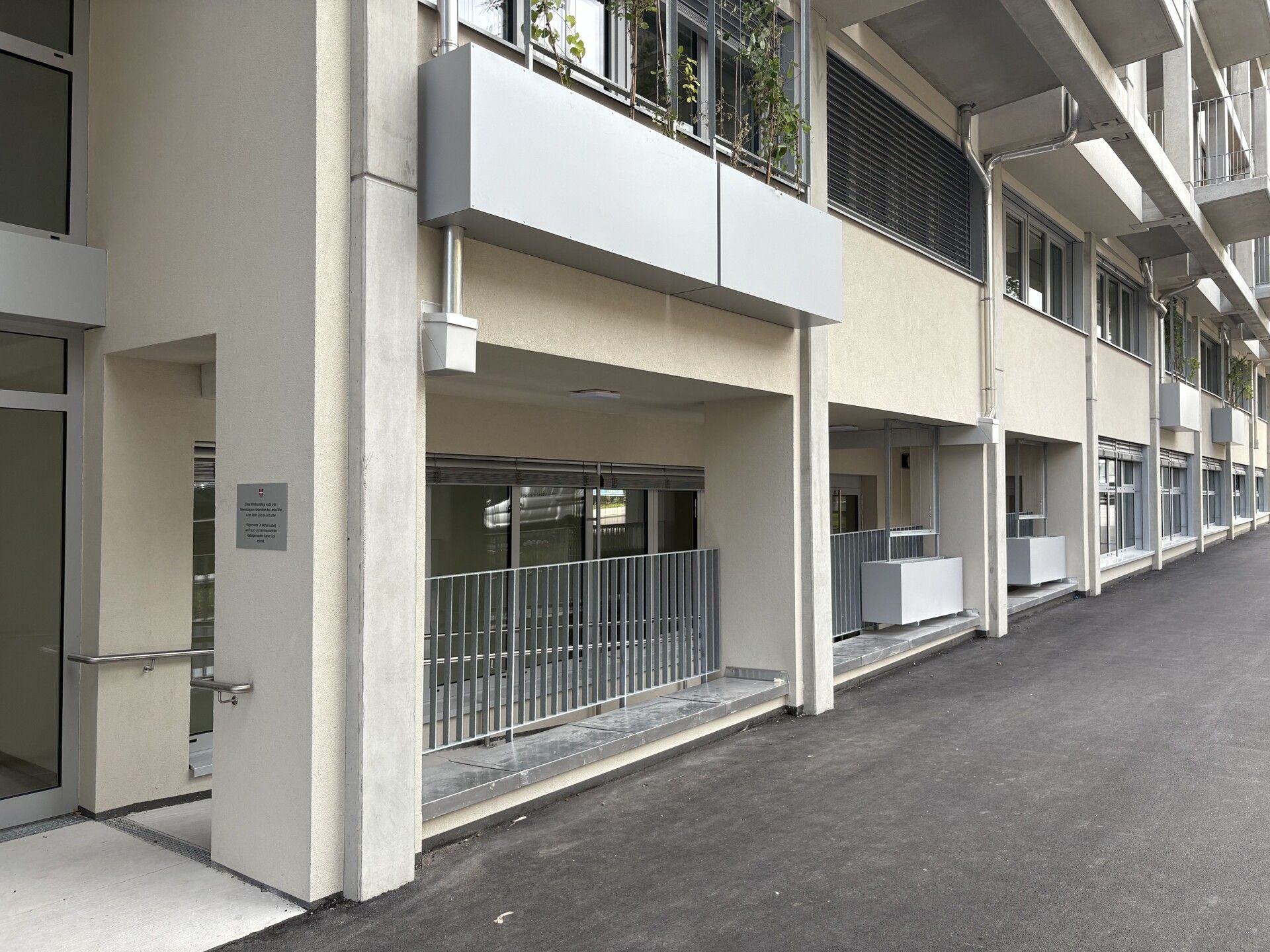 Village im Dritten - Geschäftsflächen zu mieten in 1030 Wien - Ansicht 2