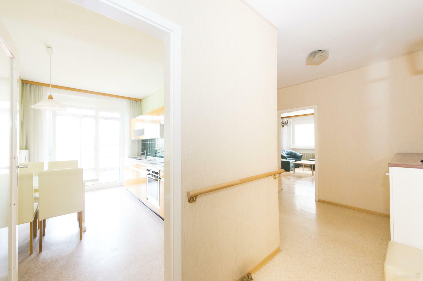 Charmante Wohnung mit Schlossbergblick - Retro-Flair in Toplage von Graz