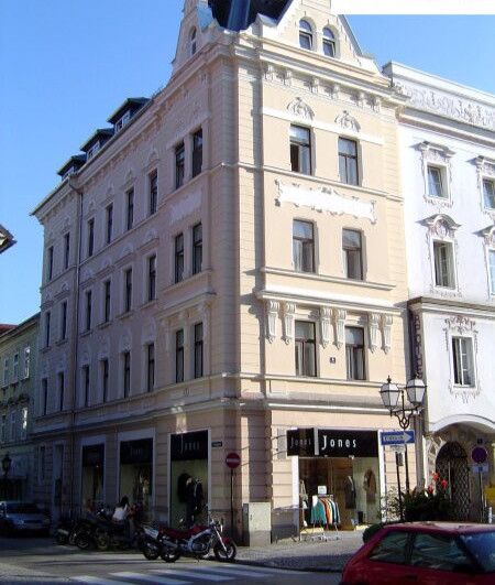 Tolle 2-Zimmer-Wohnung direkt am Stadtplatz 6 - Top 4