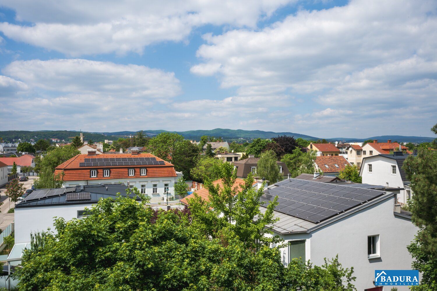 Ruhige Lage trifft Panoramablick | Jetzt einziehen und wohlfühlen!