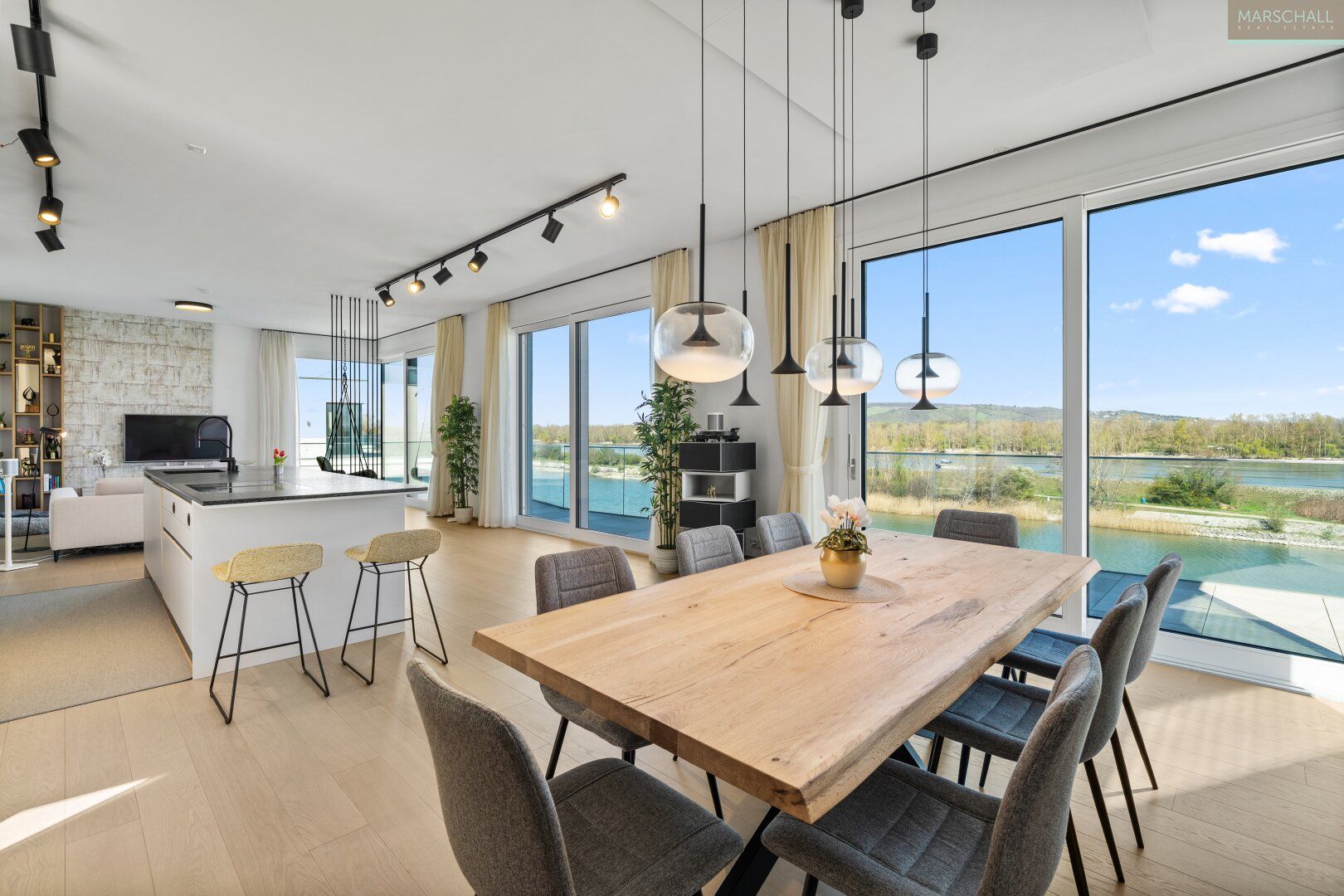 Penthouse de Luxe - Wohnen mit Blick auf die Donau in vollendeter Eleganz