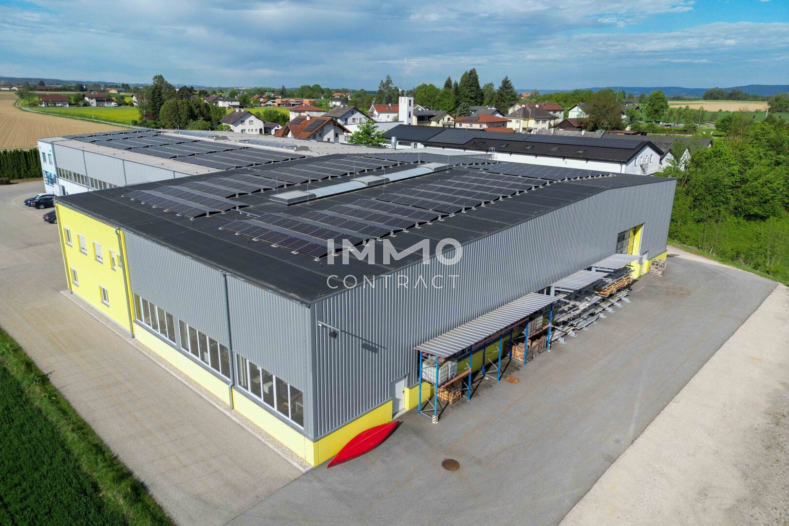 Ideale Lagerhalle mit Top-Verkehrsanbindung - Ansicht 2