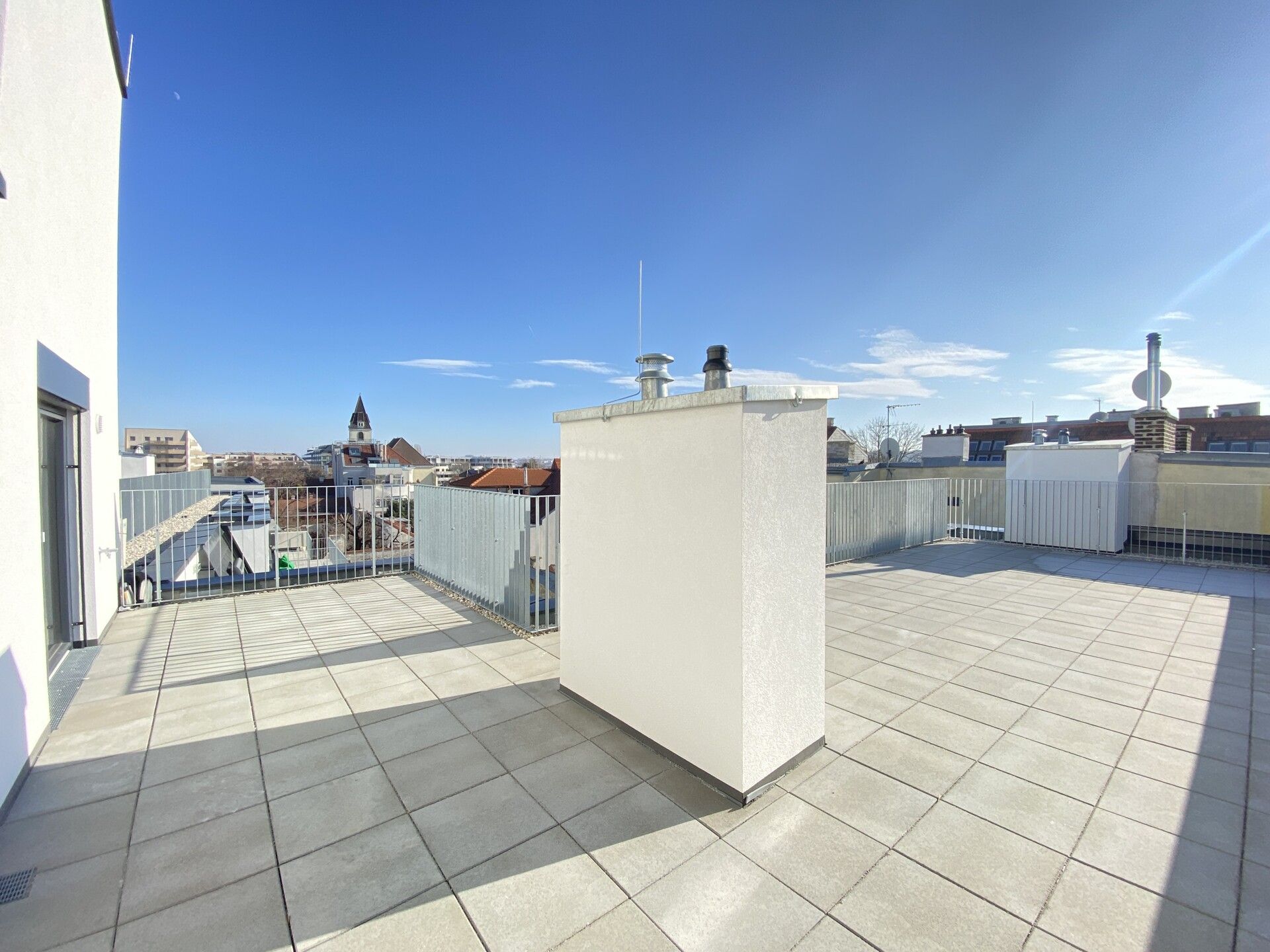 PROVISIONSFREI: Exklusive 3-Zimmer-Wohnung mit einer traumhaften Terrasse & hochwertiger Ausstattung - zu kaufen 1140 Wien