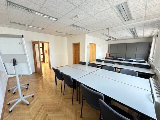 Graz-Nähe Lendplatz: Preislich attraktive, teilmöblierte Bürofläche mit Liftkomfort! - Ansicht 4