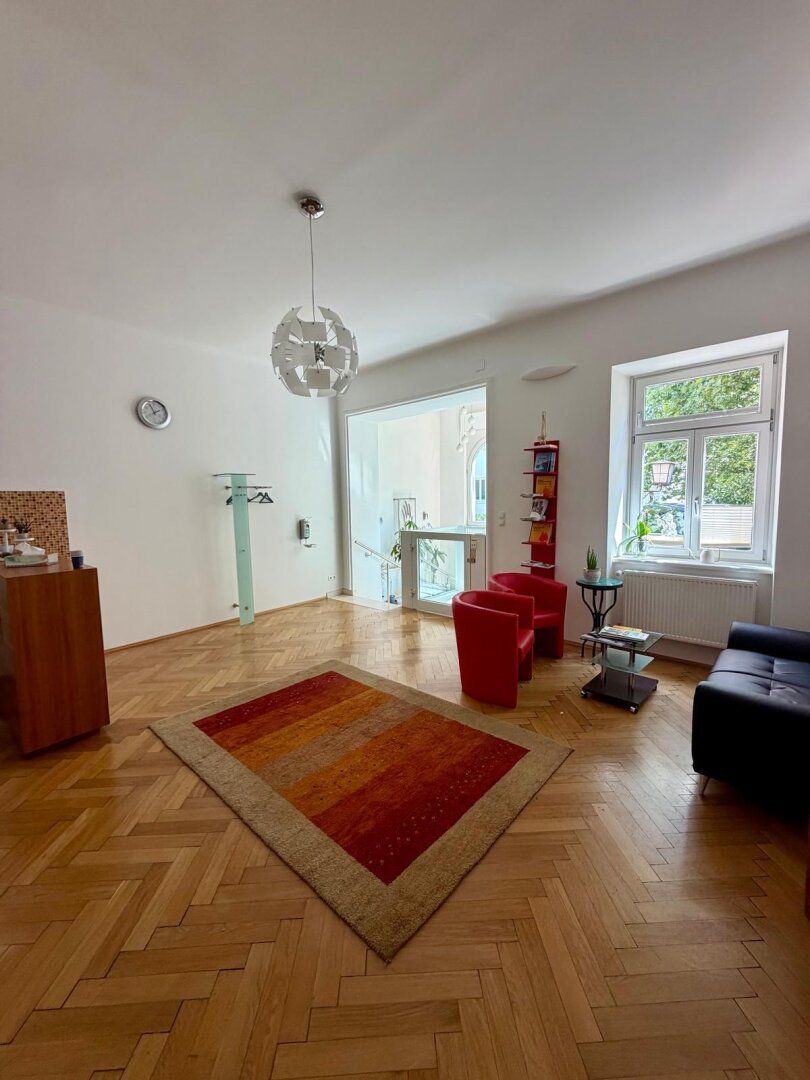Zeitlose Eleganz - Exklusive Gründerzeitvilla mit historischem Flair - Ansicht 2