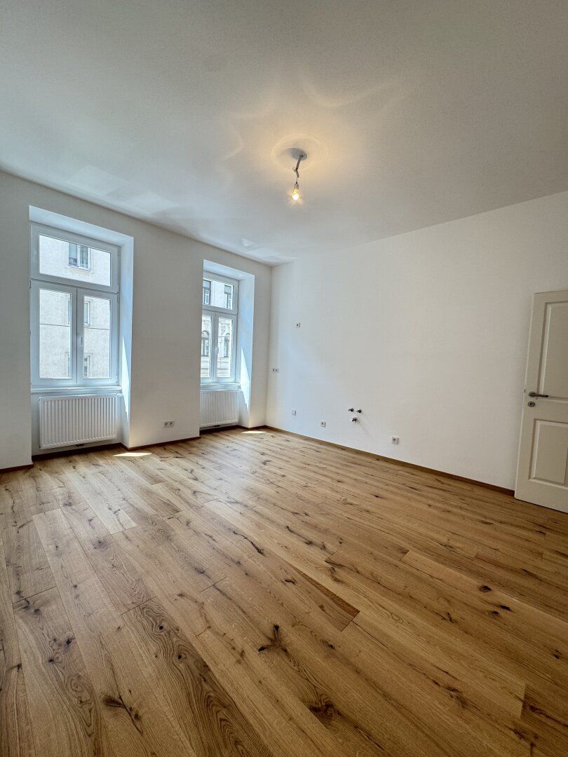 Erstbezug im Stilaltbau - Sanierte 3-Zimmer-Wohnung mit Lift in Ruhelage nahe U3