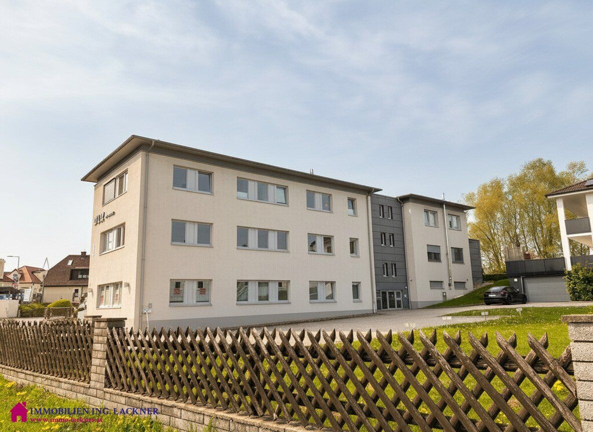 Anlageobjekt - perfekter Zustand - tolle Lage - top Miete - Blick Richtung Inn (Top 3) - Mehr