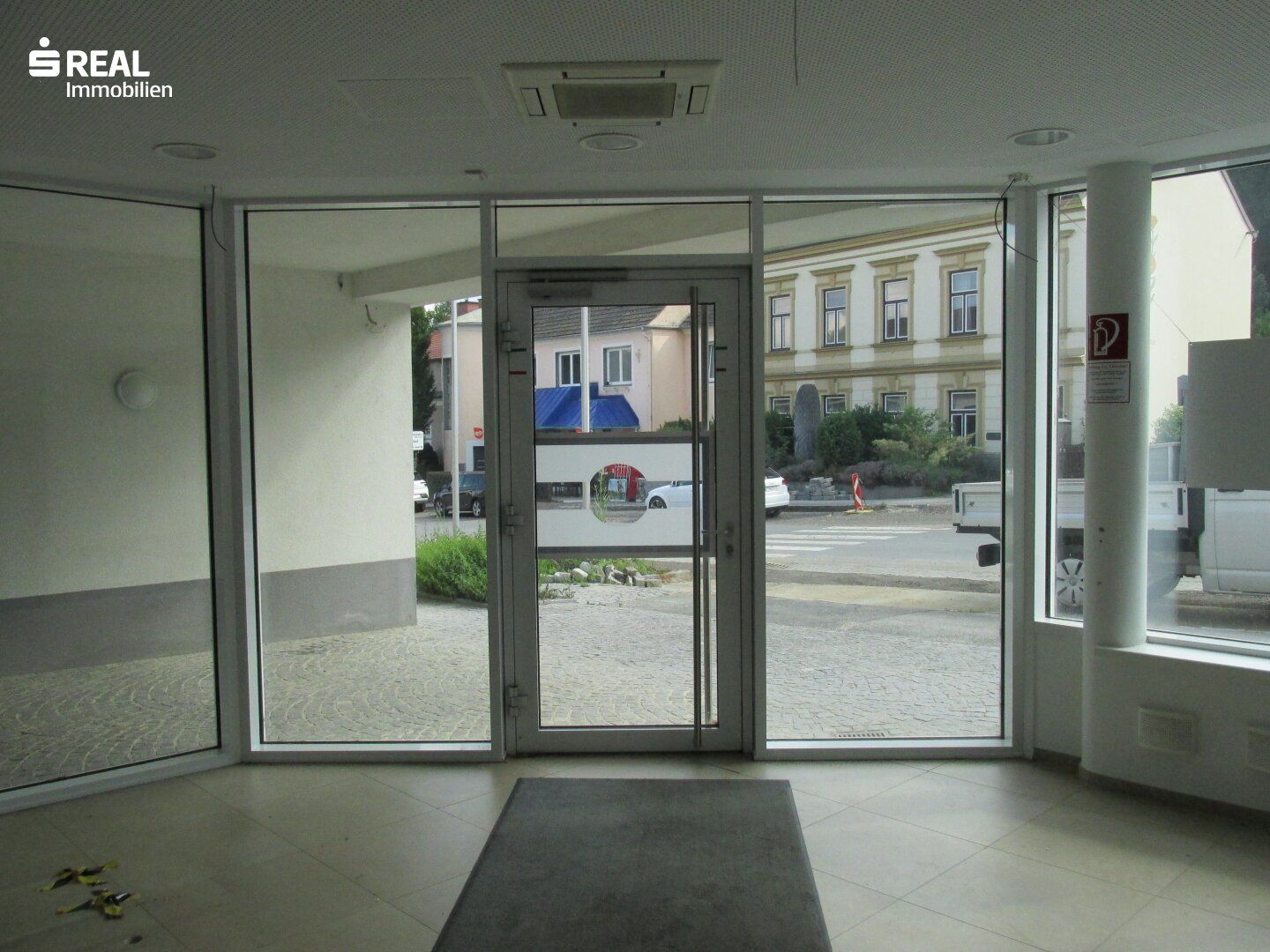 Tolles Büro im Zentrum geeignet für Start-Up-Unternehmen - Ansicht 3