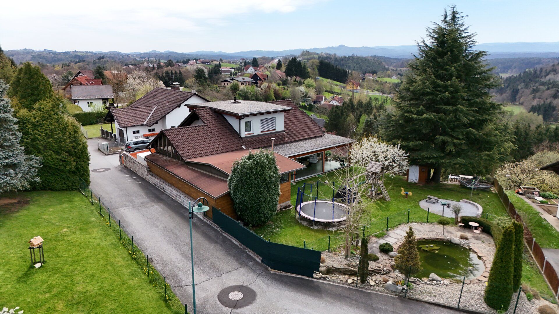 Ein Ort zum Ankommen, Aufblühen und Bleiben - Traumhaftes Landhaus mit Blick auf die Koralpe!