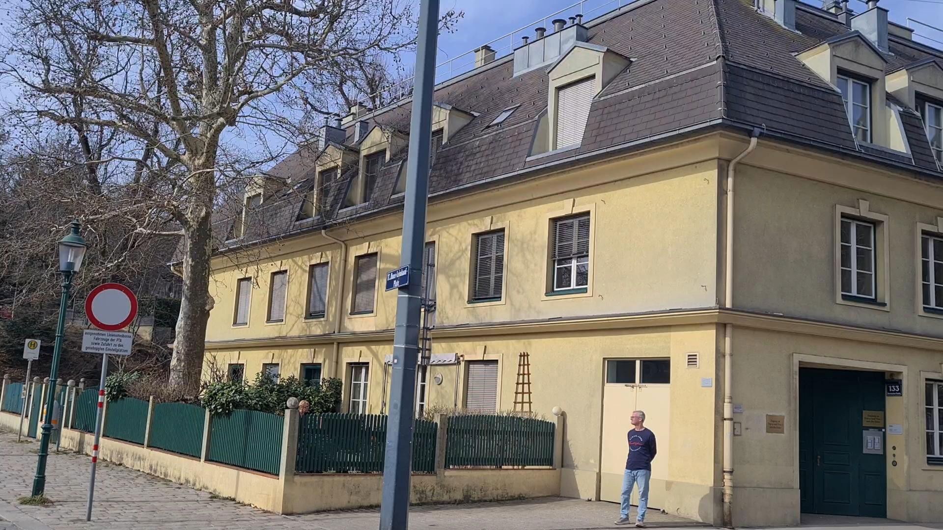 Neuwaldegg Erstbezug noch Renovierung Maisonette mit Balkon und Terrasse