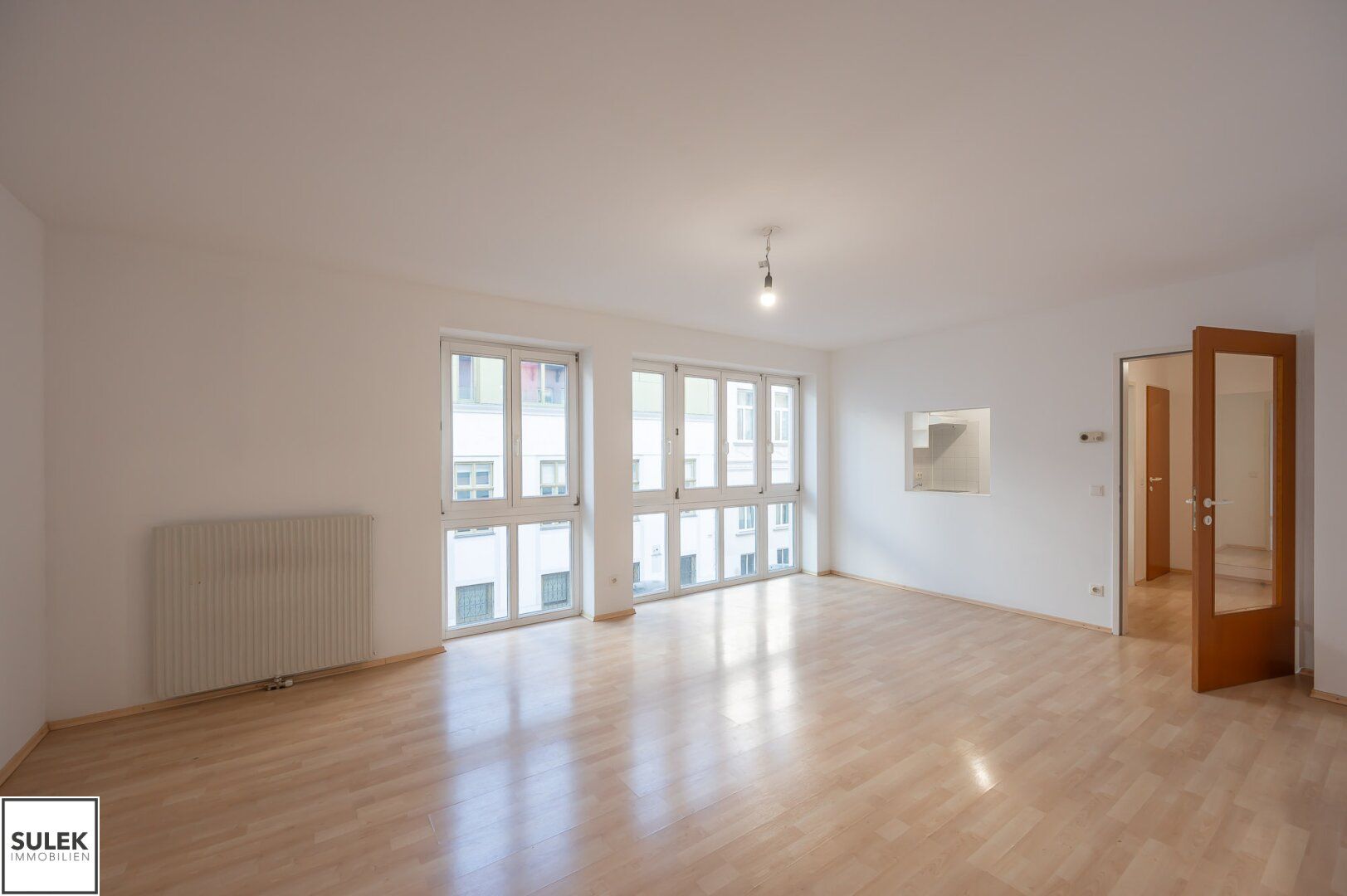 ab sofort: Helle gut aufgeteilte 2 Zimmer Wohnung - Nähe S-Bahn Gersthof