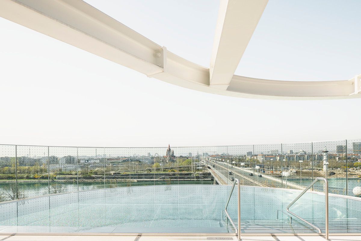 45. Etage! NUR JETZT! Österreichs höchste Mietwohnung - DANUBEFLATS