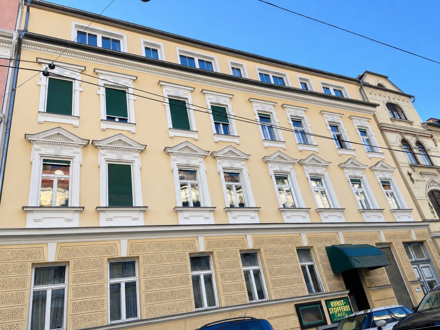 Gut frequentierte rund 13 m² große Gewerbefläche in sehr guter Lage in der Steyrergasse nahe der Grazer Innenstadt