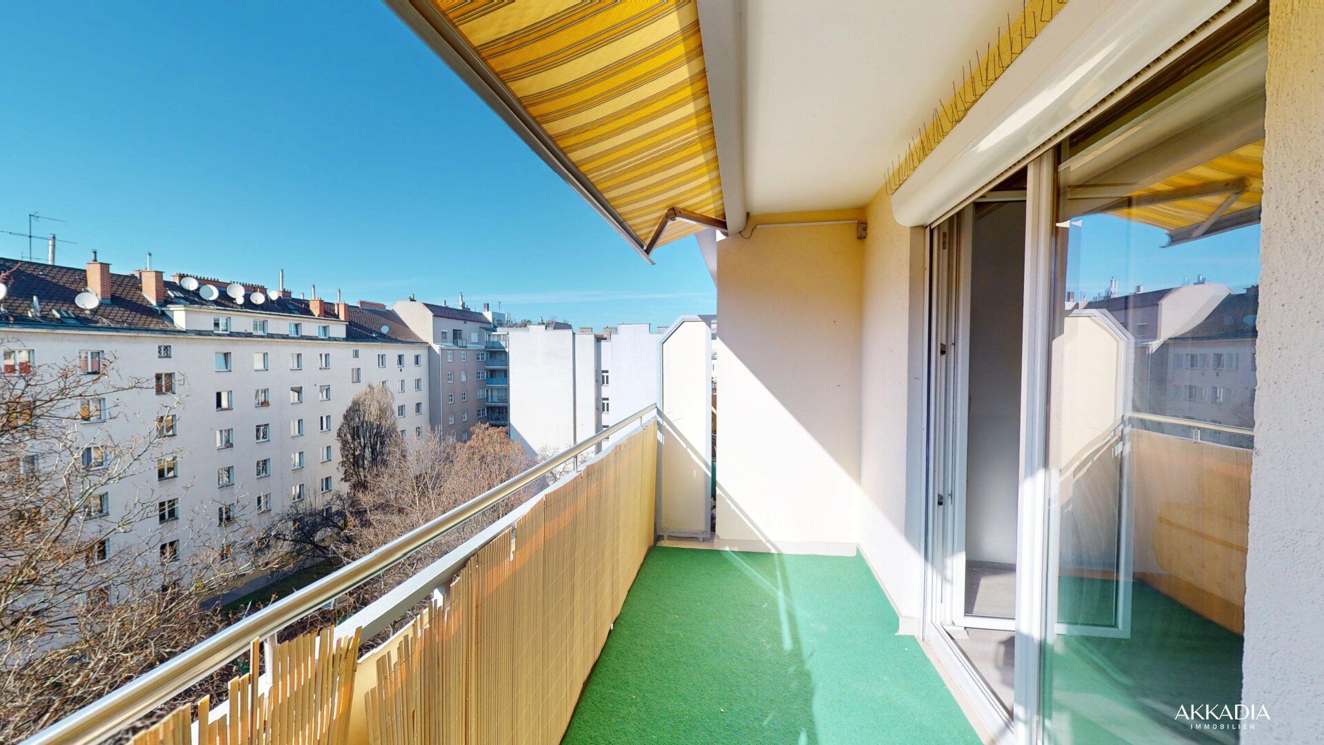 Gepflegte Neubauwohnung mit Loggia [A\\]