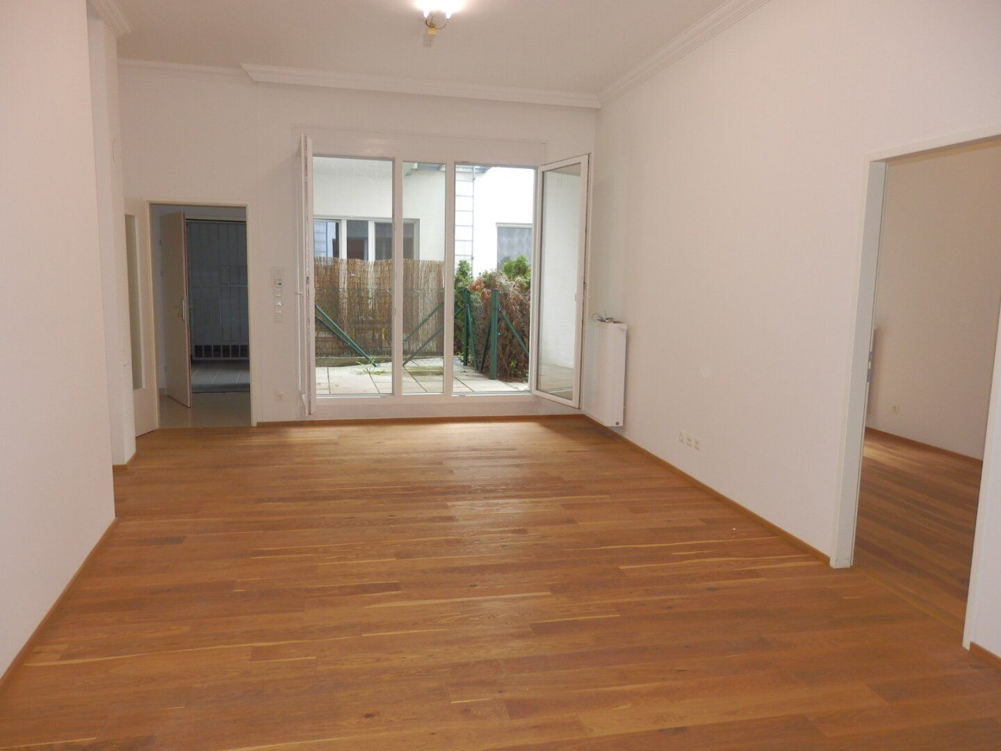 Herrliche 3 Zimmer Terrassen-Garten-Neubauwohnung
