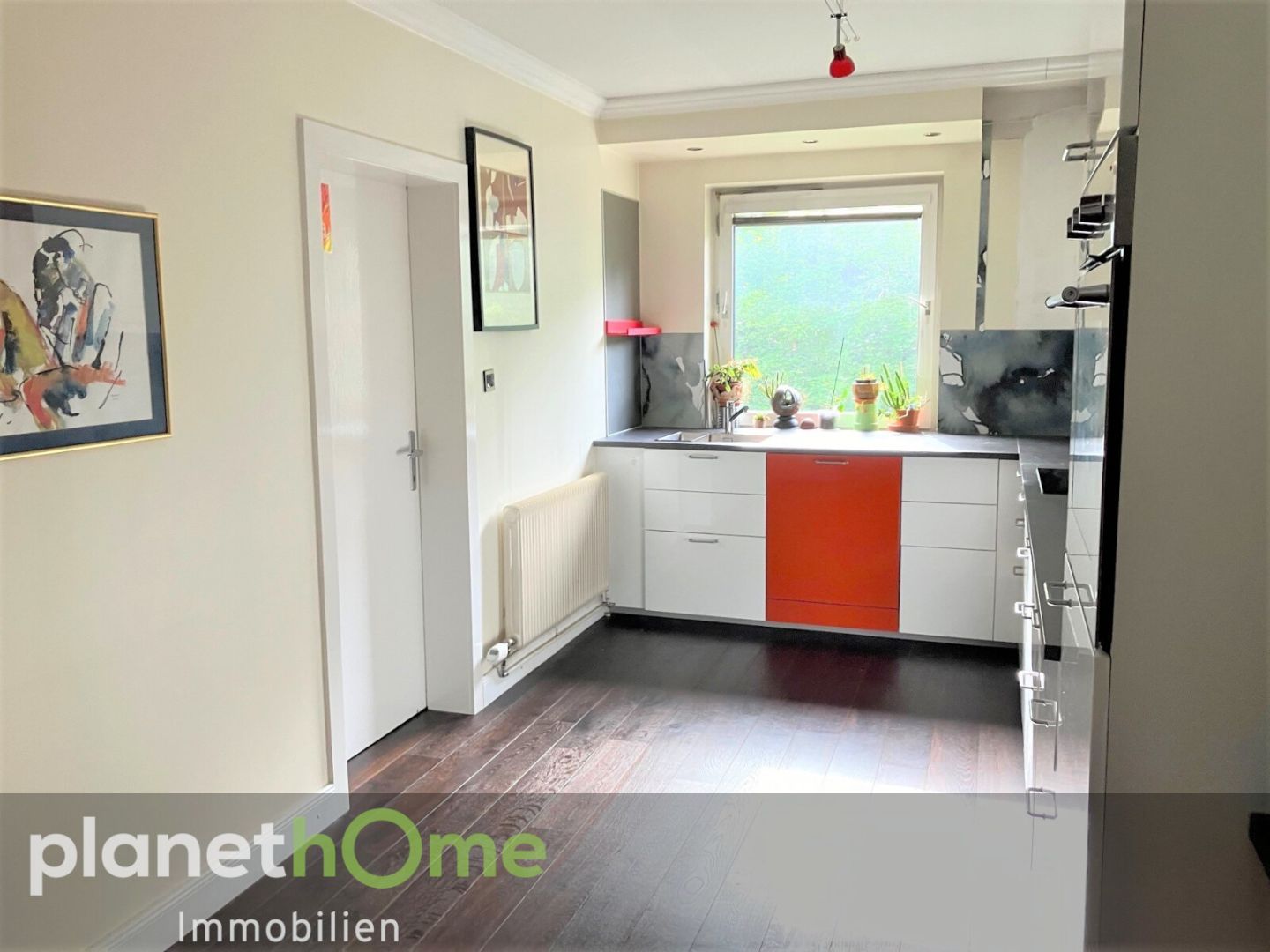Idealer Zweitwohnsitz - Waldwohnung mit nachhaltigem Heizungssystem