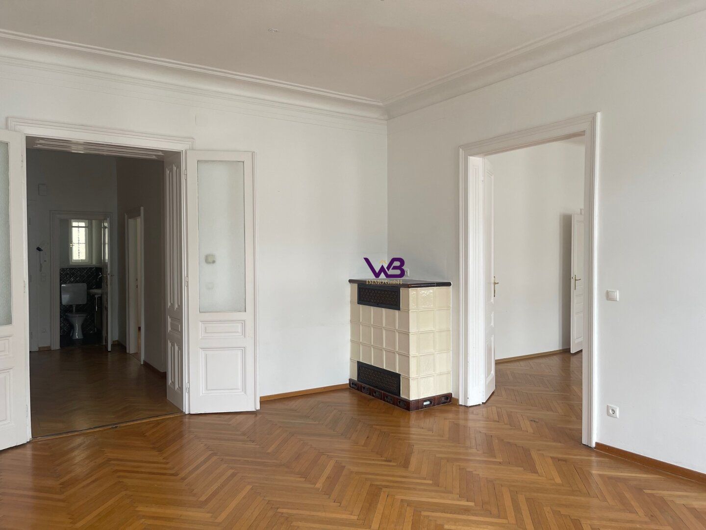 3,5-ZIMMER-ALTBAUWOHNUNG IN TOPLAGE!