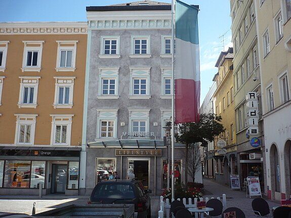 Heimelige Single-Wohnung im Zentrum von Ried mit kleiner Terrasse