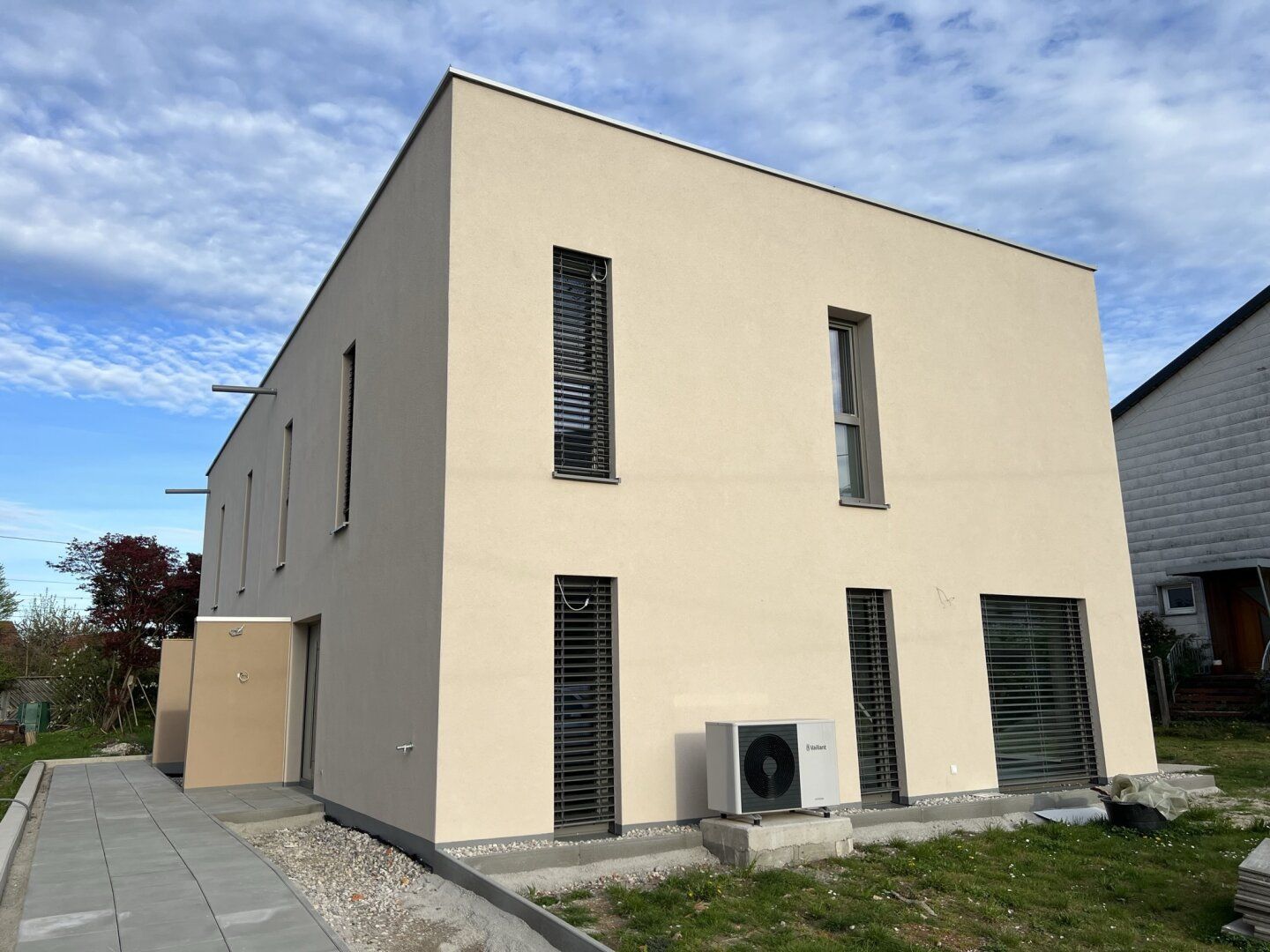Top Preis-Leistung - Moderne Doppelhaushälfte in Leonding Haag