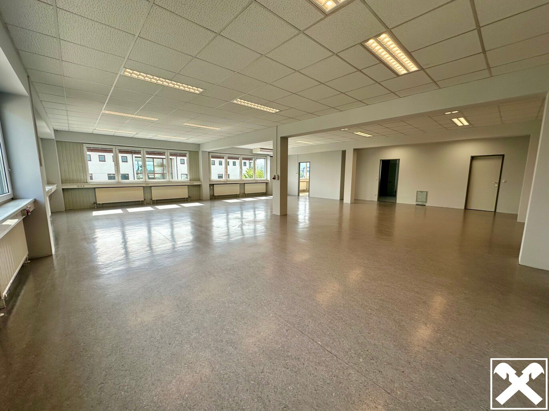 Top-Lage für Ihr Unternehmen: Modernes Gewerbeobjekt - Mehr