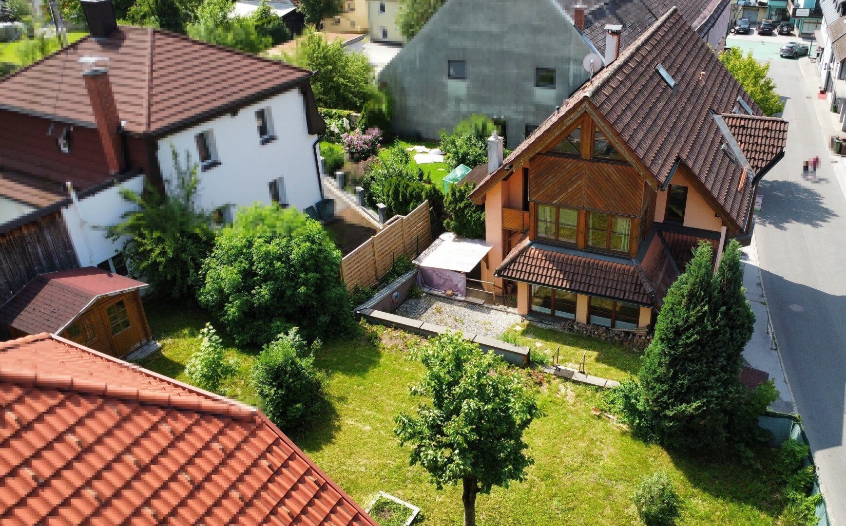TOP Wohnhaus mit Geschäftslokal, Garten,Terrasse, Garage, zentrale und ruhige Lage! ZWEITWOHNSITZFÄHIG!