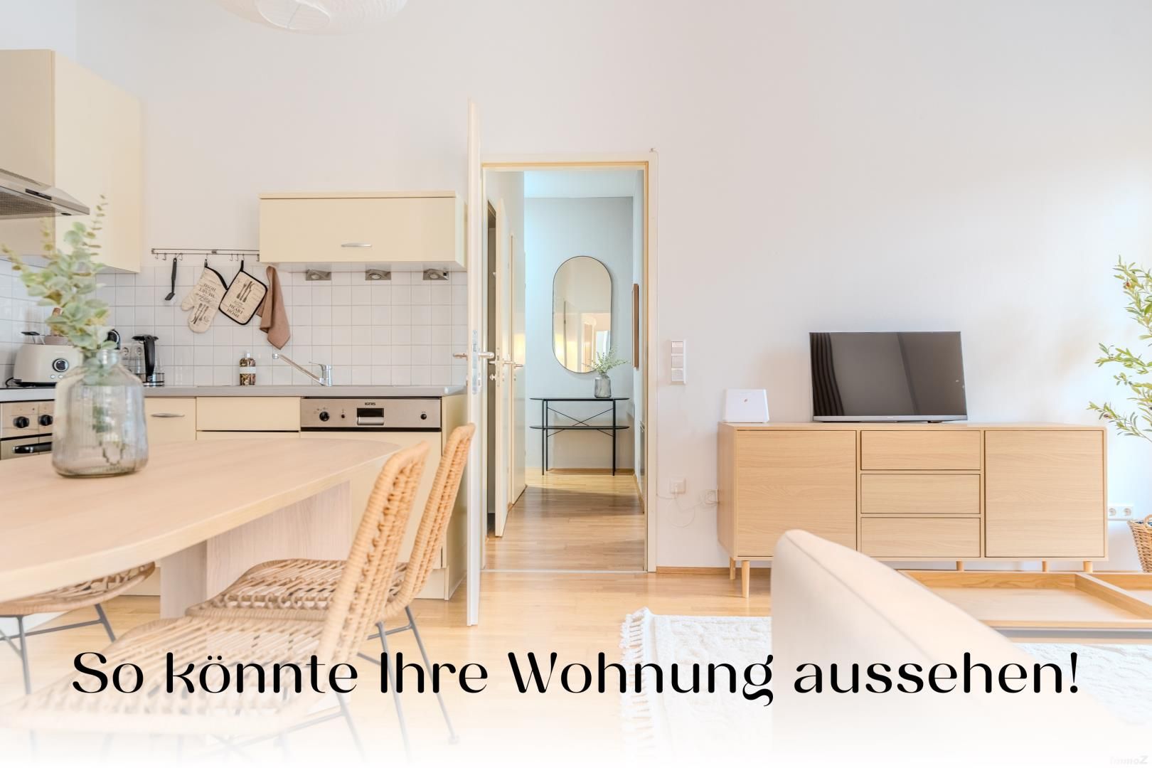 ZENTRALE LAGE! Sanierte 2-Zimmer Altbau Wohnung ++Videorundgang++