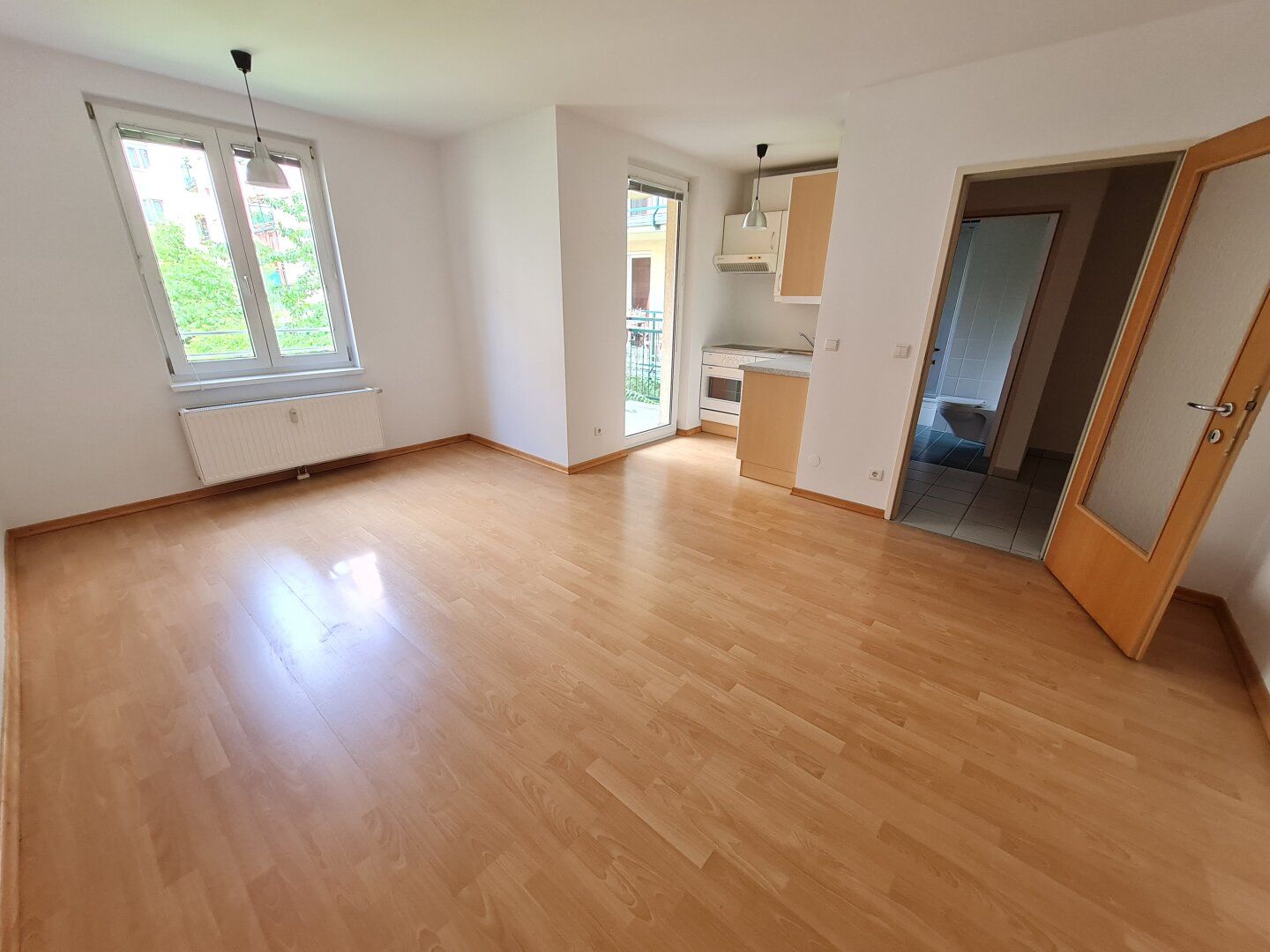 NÄHE U3 JOHNSTRASSE! NEUBAU-GARCONNIERE MIT BALKON SOWIE OPTIONALEM GARAGENPLATZ!
