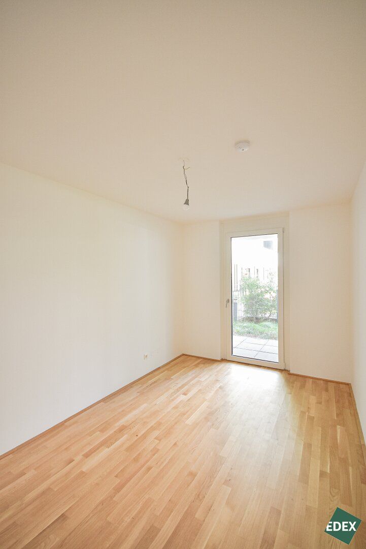 Familientraum: Wunderschöne 3-Zimmer-Gartenwohnung nahe der Donau