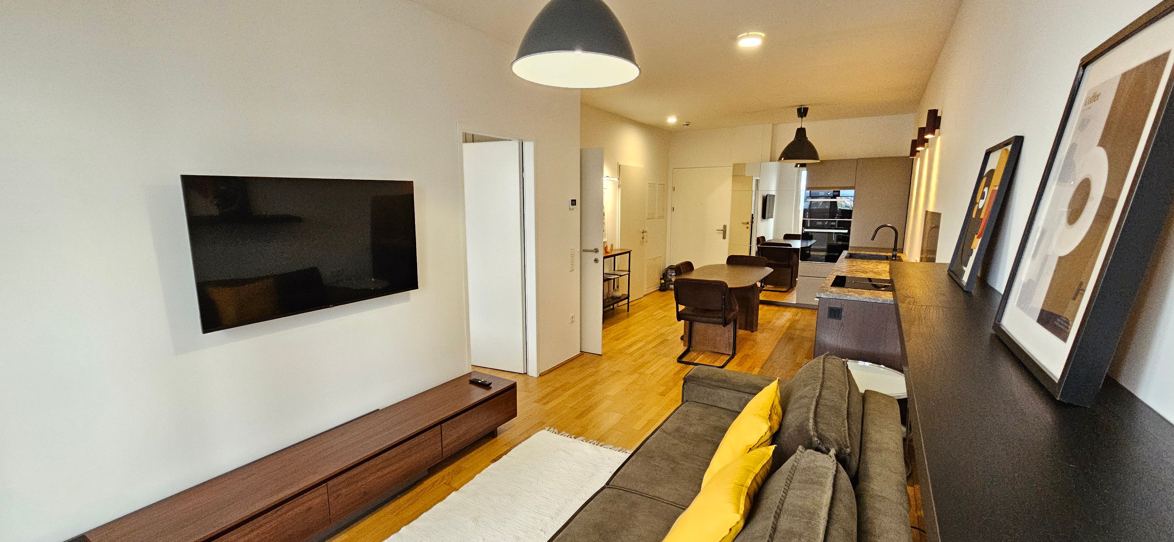 Elegante vollmöblierte 2-Zimmerwohnung im 3. Bezirk mit Weitblick über Wien zu verkaufen