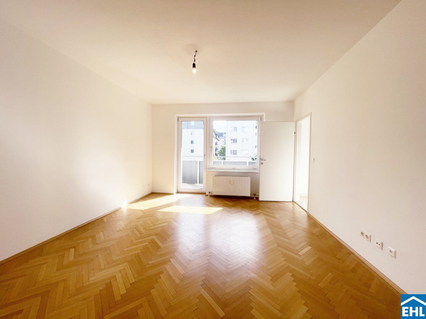 Traumhafte 3 Zimmerwohnung mit Balkon im Arsenal!