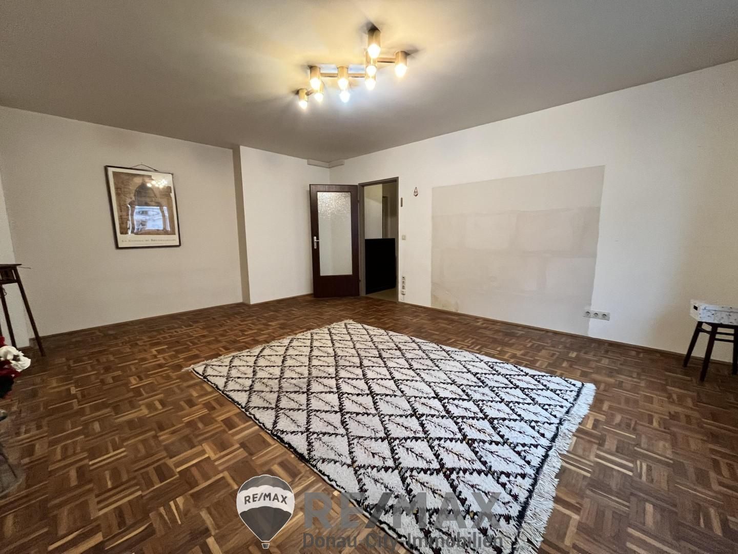 OPEN HOUSE - 