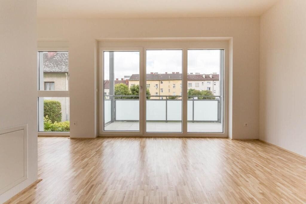 Helle | Moderne 1 Zimmerwohnung mit ca. 10 m² Balkon in Linz! Inkl. TG!