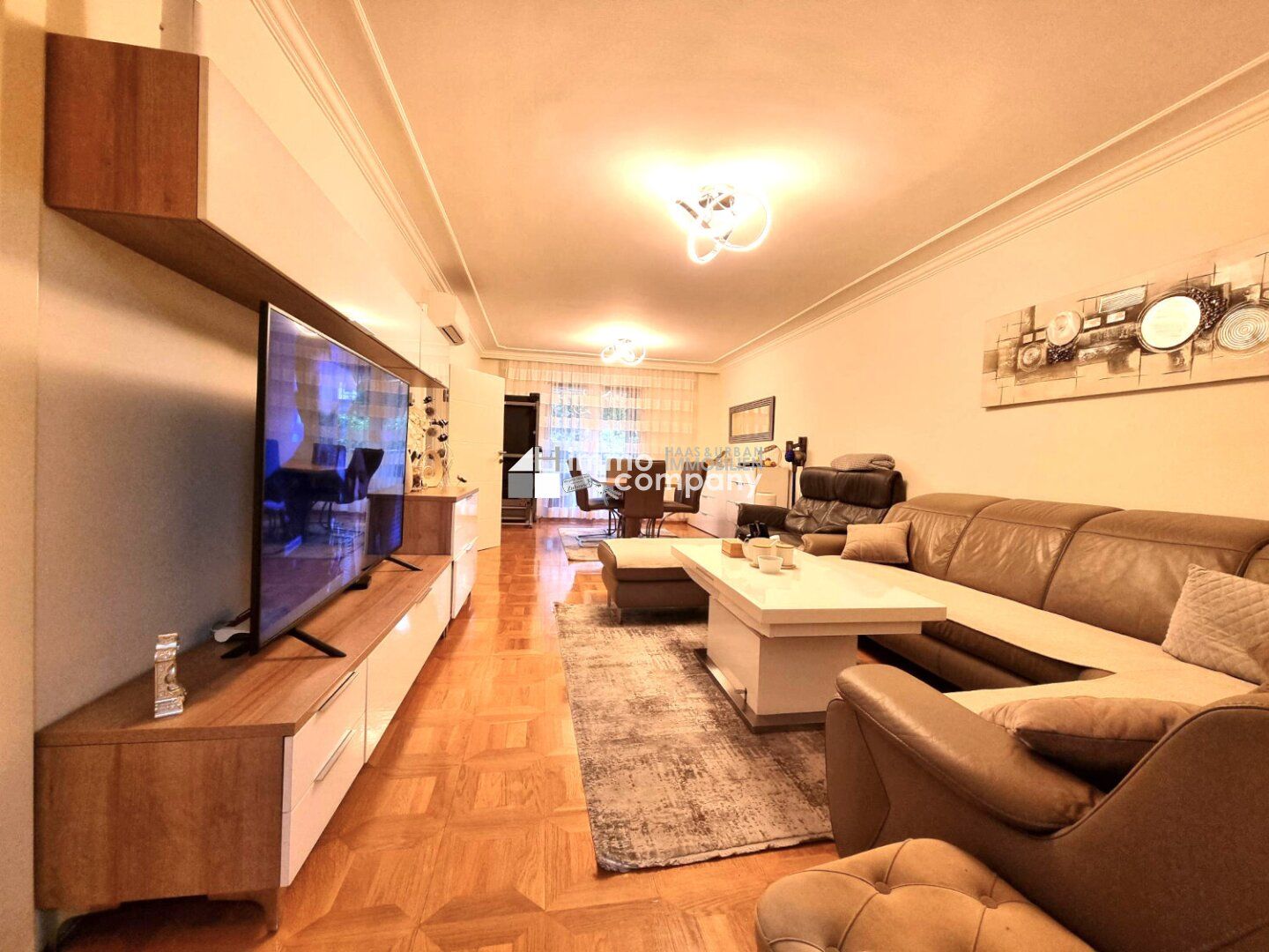 PERFEKTE AUFTEILUNG, TOP-INFRASTRUKTUR und LOGGIA mit GRÜNBLICK - Ihre 3-Zimmerwohnung mit bester INFRASTRUKTUR