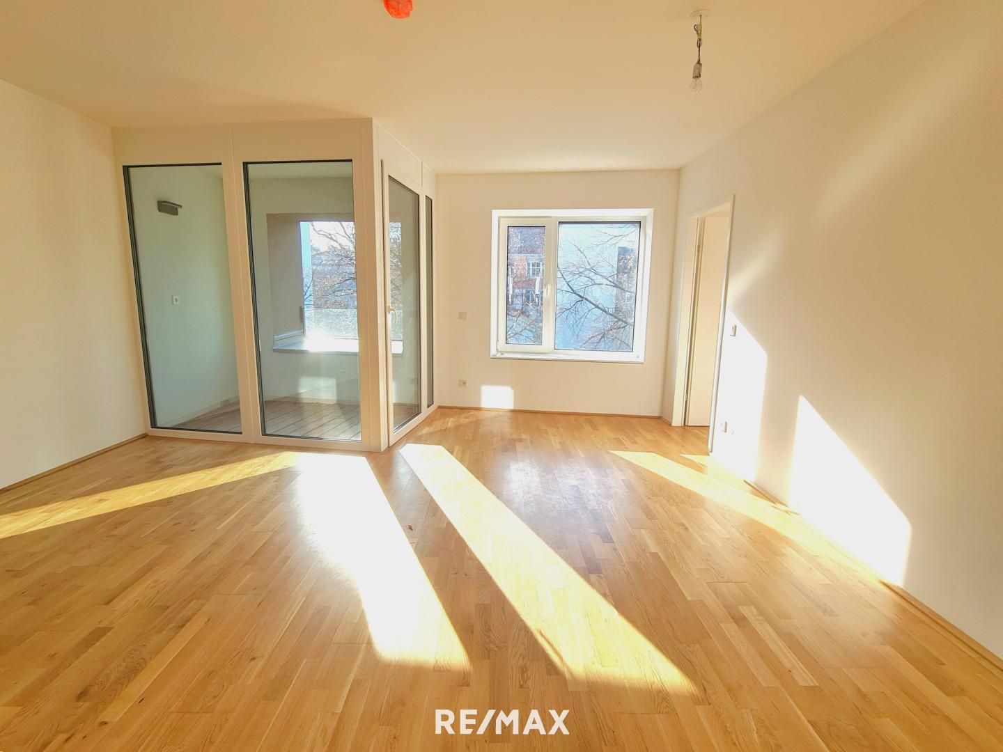 2-Zimmer-Wohnung mit Loggia im 3. Stock