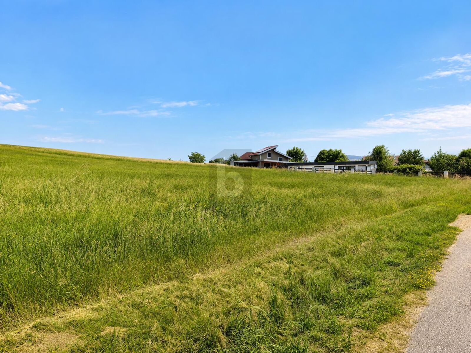 UNVERBAUBARE BAUGRUNDSTÜCKE IN SONNIGER GRÜNLAGE MIT TRAUMHAFTEM WEITBLICK - Ansicht 2