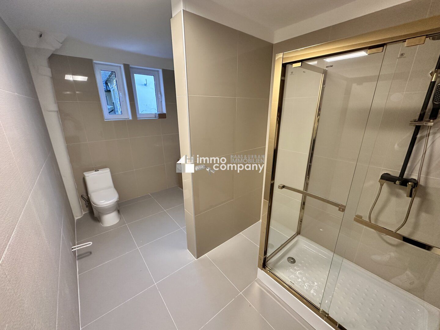 Helle 2-Zimmer-Wohnung in Lassee - Wohlfühloase für 600 € Kalt! Stadtblick inklusive!