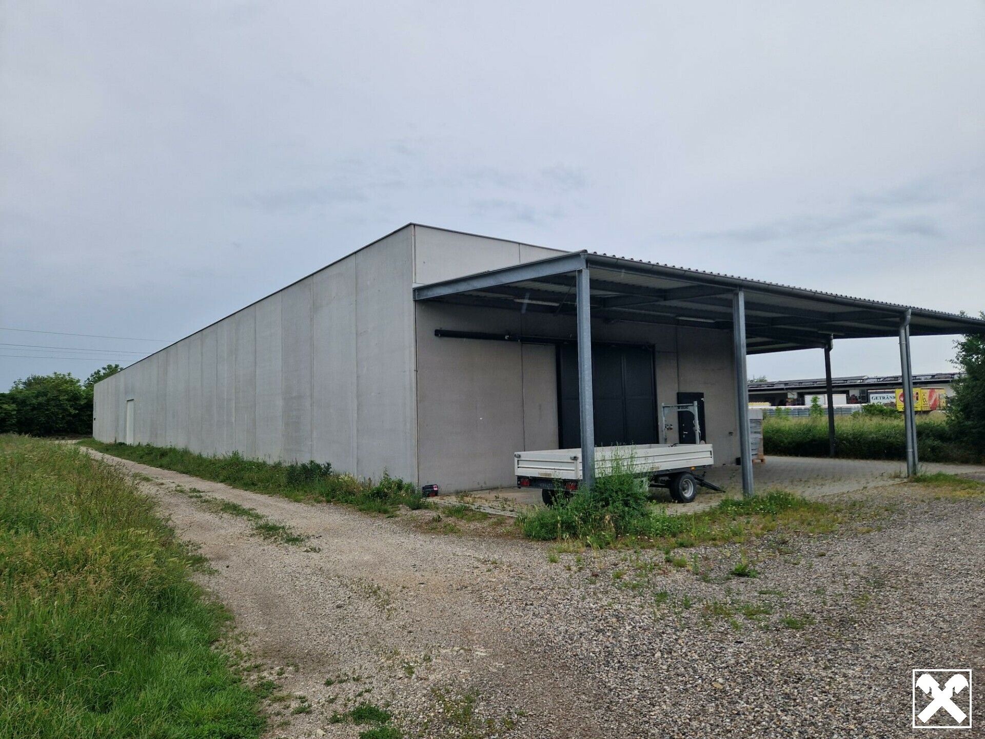 RARITÄT: MODERNE WEINKELLEREI ZUR LANGFRISTIGEN MIETE - Ansicht 2