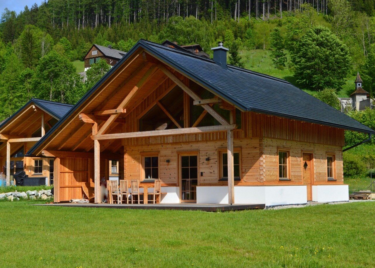 Wo Natur berührt und Ruhe zuhause ist - stilvolles Holzhaus am Grünen See, zur Eigennutzung oder als Investment