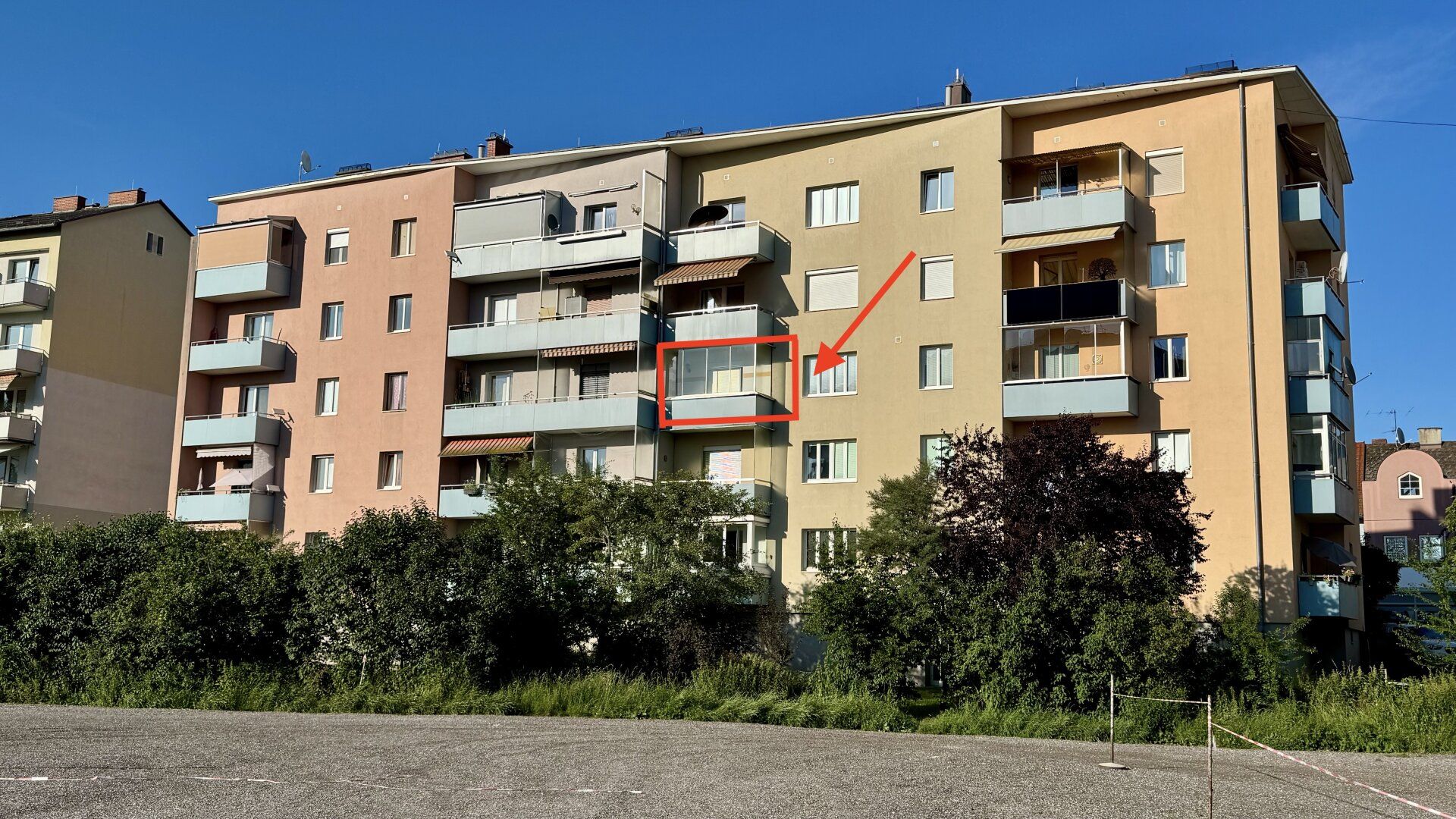 Exklusive Wohnung mit südseitigen Balkon in zentraler Lage die keine Wünsche offen lässt