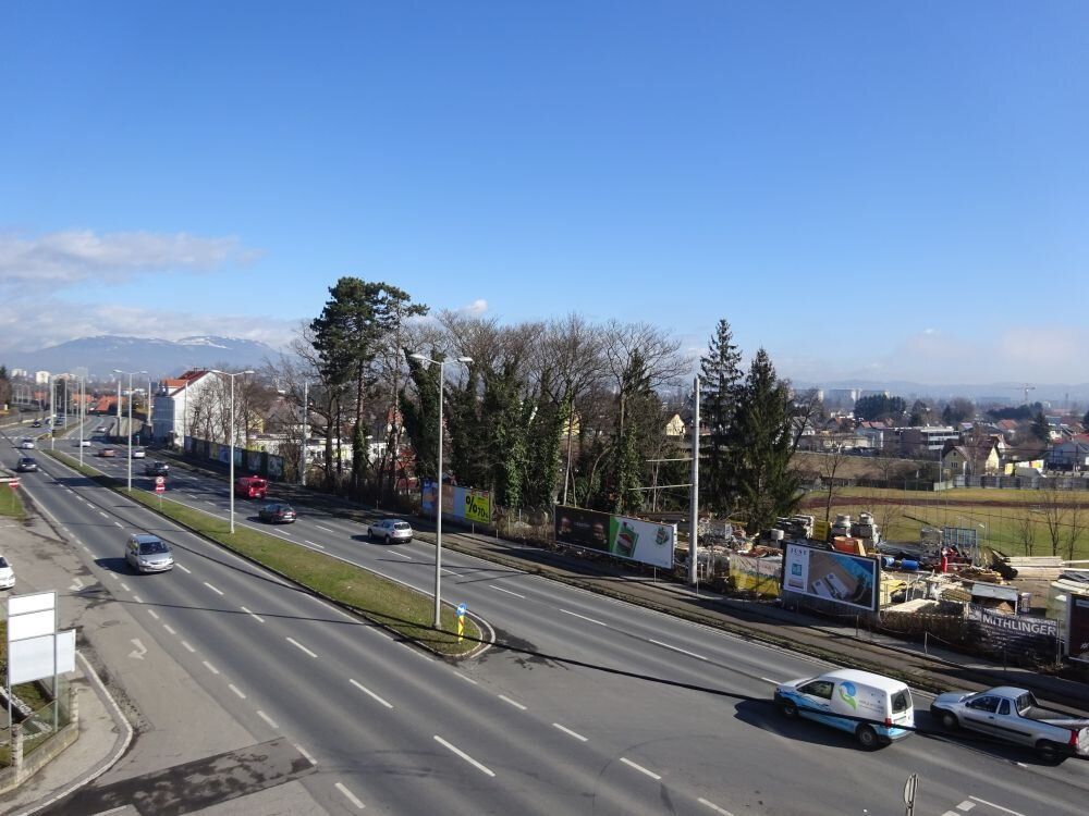Provisionsfreie und lichtdurchflutete Bürofläche in zentraler und frequentierter Lage im Grazer Bezirk Puntigam - Provisionsfrei ! - Mehr