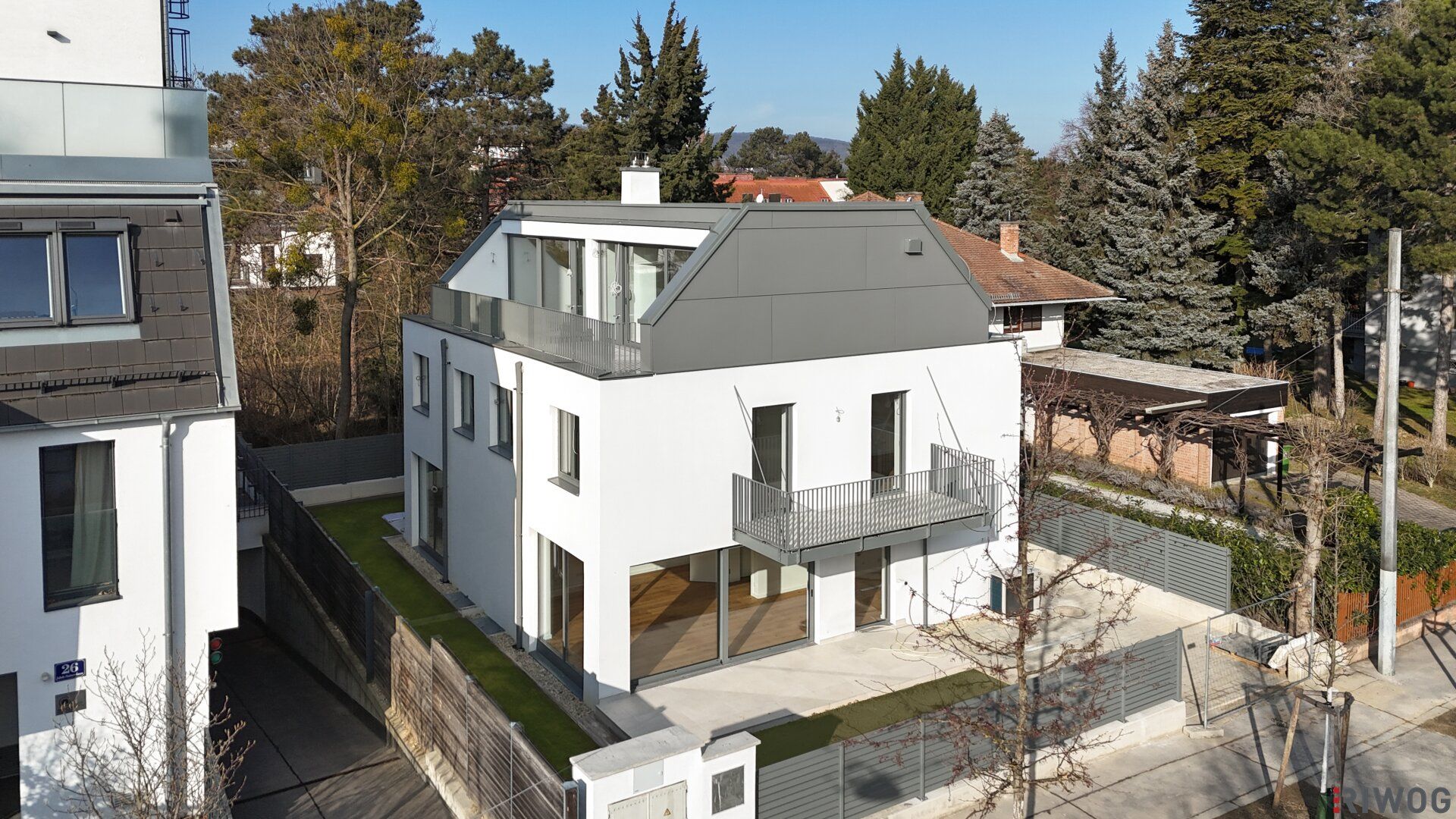 ERSTBEZUG | Doppelhaushälfte mit 4 Zimmern, Eigengarten & Keller | am Ende einer ruhigen Sackgasse | Luftwärmepumpe