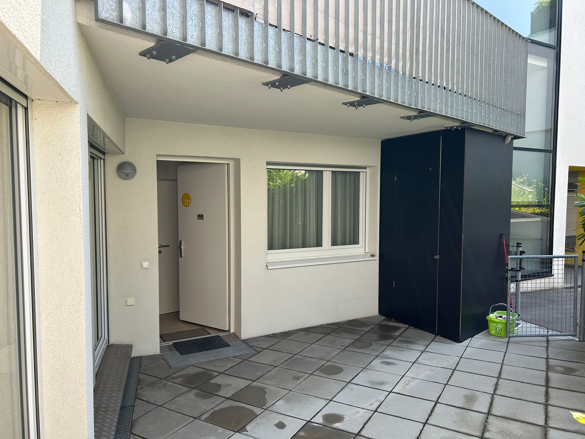 Zentrumsgelegene helle 2-Zimmer-Wohnung mit Terrasse und eigenem Garten als Erstbezug