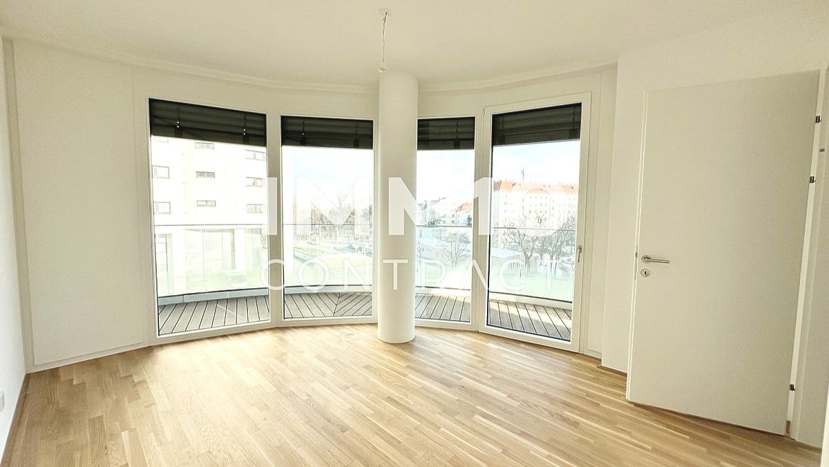 Provisionsfrei! Geräumige Eckwohnung mit großem Balkon im 5. Liftstock an der Neuen Donau!