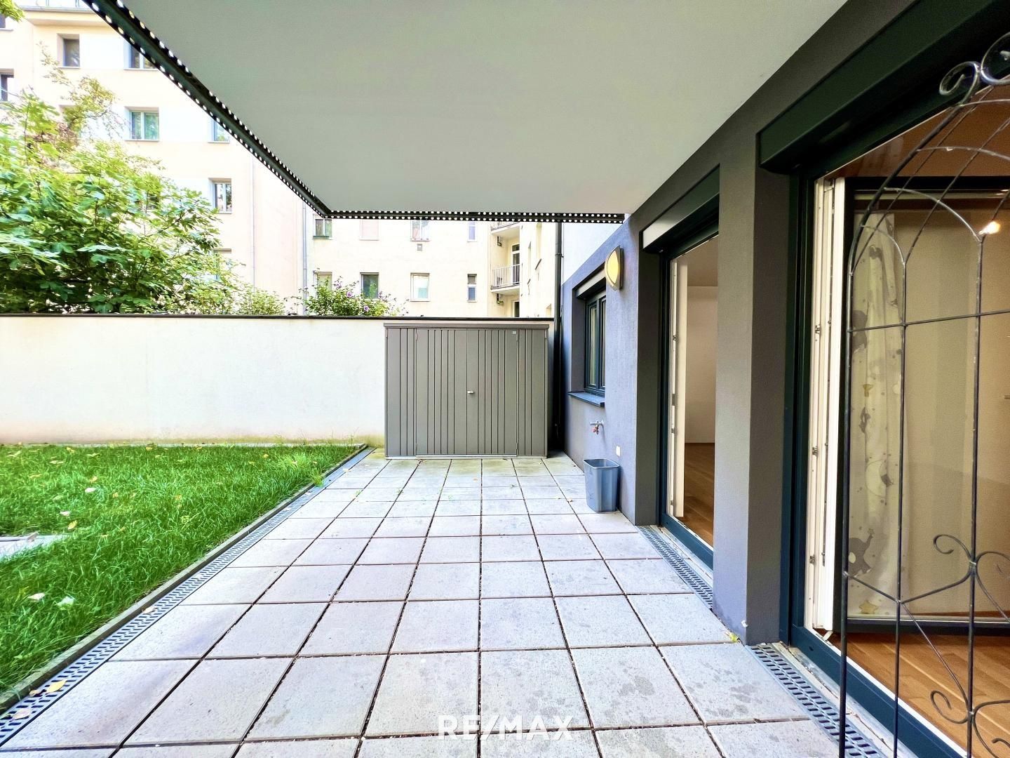 Familientraum! Moderne 4-Zimmer-Gartenwohnung mit großzügigem Wohnraum! Optionale Garage!