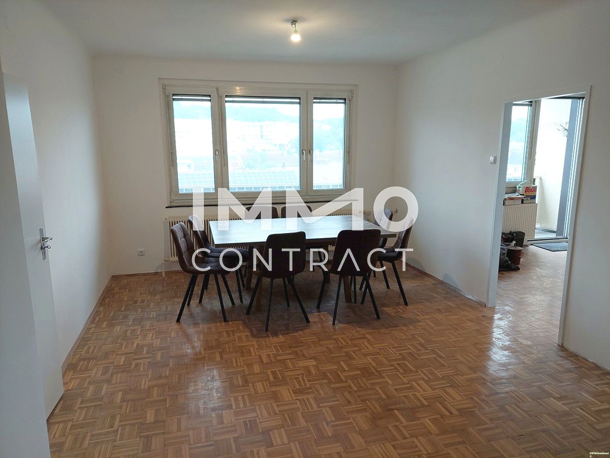 Sanierte 2-Raum - Wohnung mit Loggia und Lift im Stadtzentrum von Amstetten 67 m²