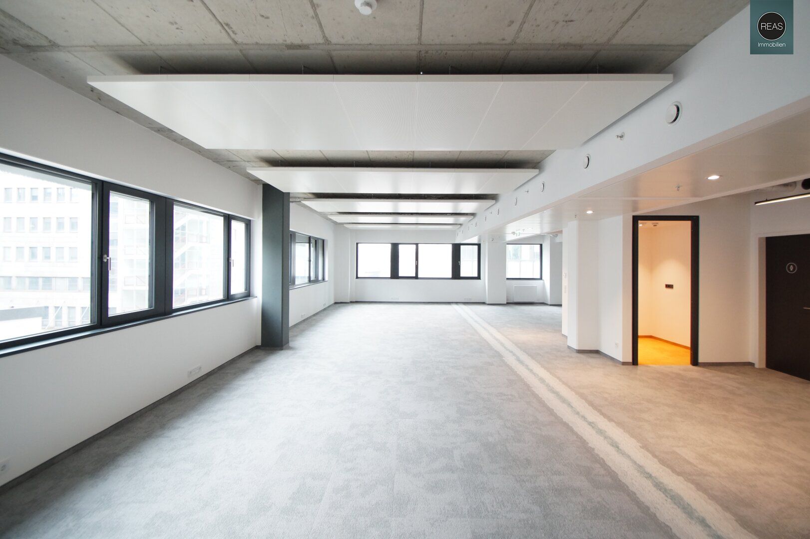 Top ausgestattete Bürofläche an einem der größten Büro- und Geschäftsstandorte Wiens! - Ansicht 3