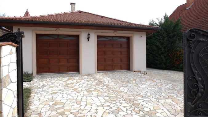 Garage 2